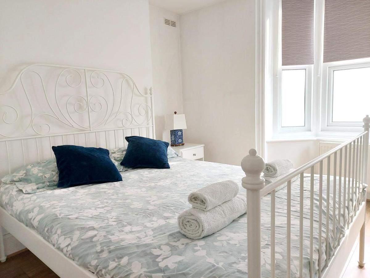 Cosy Central Canterbury - Modern Victorian Εξωτερικό φωτογραφία