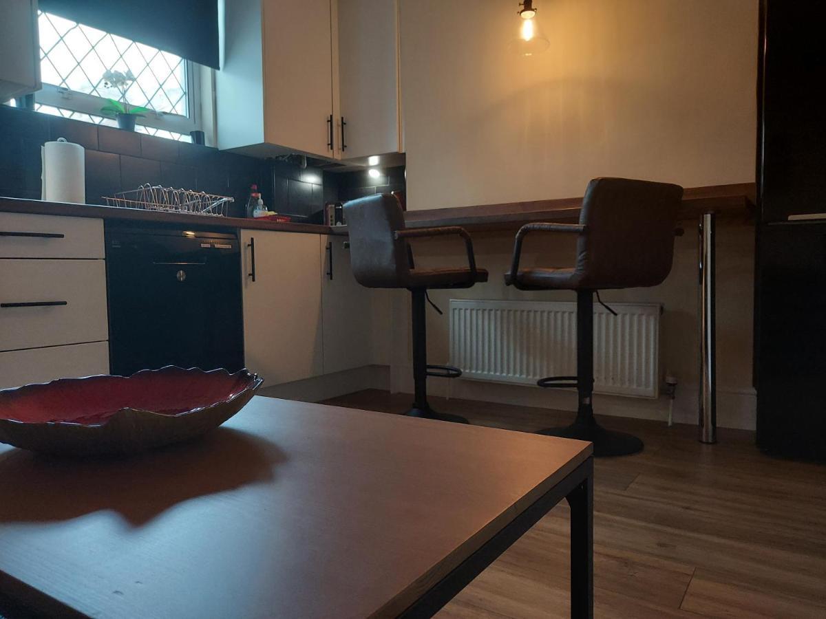 Cosy Central Canterbury - Modern Victorian Εξωτερικό φωτογραφία